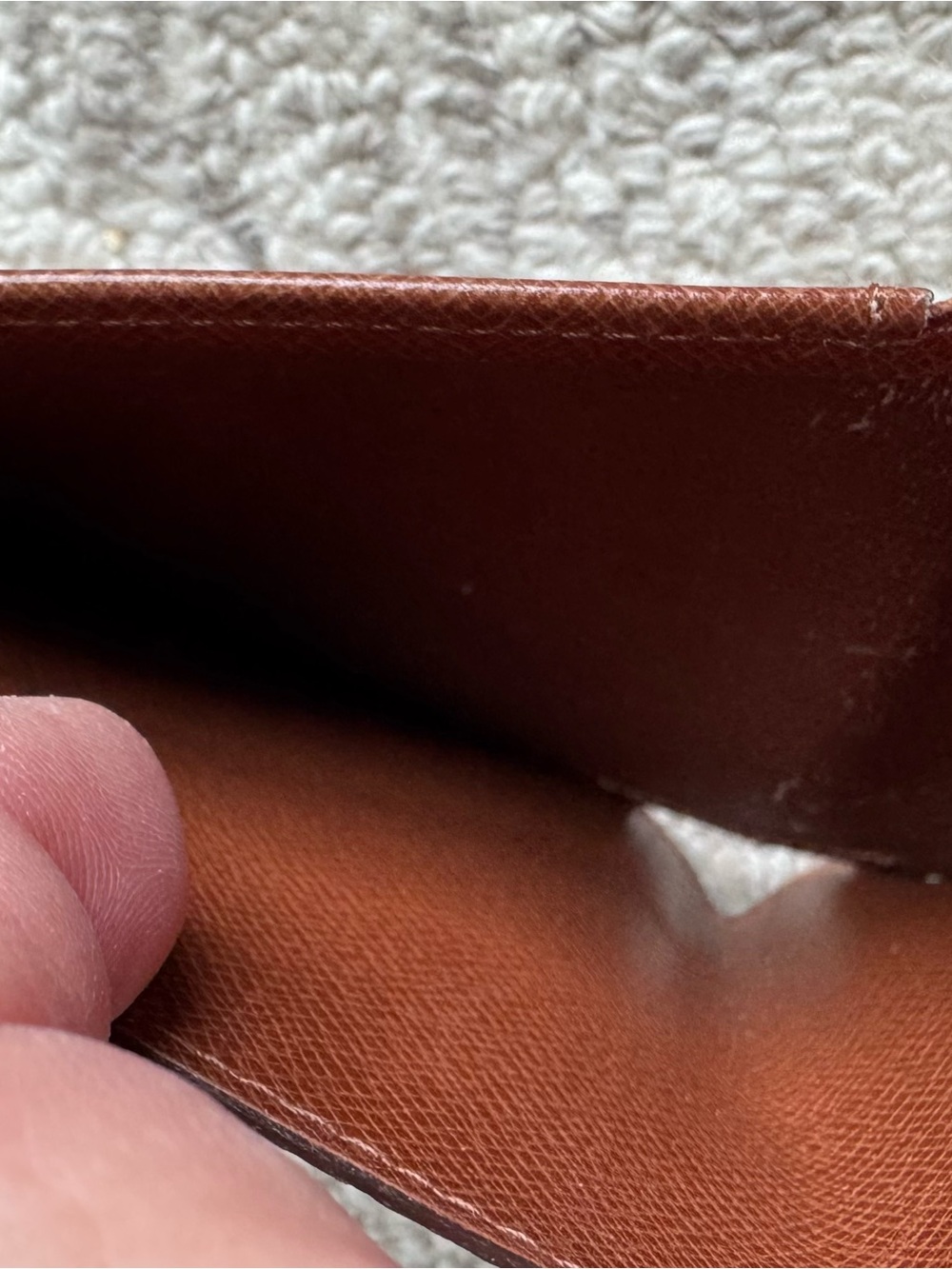 Vintage Louis Vuitton Monogram Men’s Bi fold Wallet - Picture 11 of 15
